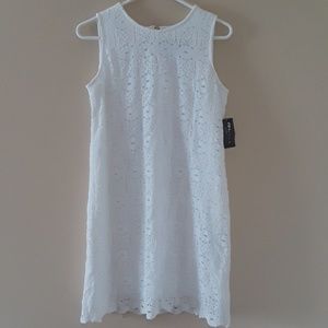 Ronni Nicole Medallian Lace A-line dress